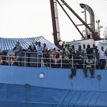 Après sept ans de bataille judiciaire, des membres d'ONG secourant les migrants obtiennent justice