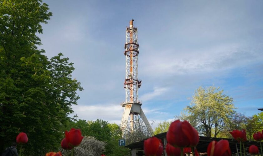 Fernsehturm in Charkiw nach Angriff eingestürzt