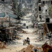 200 corps exhumés dans un hôpital selon un responsable de la bande de Gaza, «problèmes de neutralité» d’une agence de l’ONU… Ce qu’il faut retenir du conflit au Proche-Orient ce lundi 22 avril