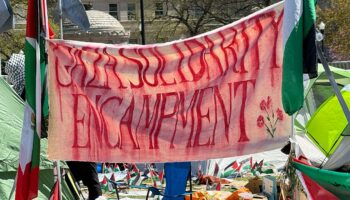 Columbia sets deadline for agreement with protesters, threatens 'alternative options' for clearing protesters