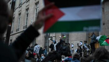 Occupations pro-Gaza et polémiques en chaîne : comment Sciences Po Paris est devenu un chaudron