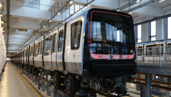Le prolongement de la ligne 14 du métro à Paris sera très bientôt en service, annonce Pécresse
