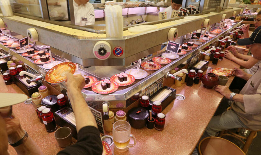 Au Japon, les sushis ne tournent plus rond