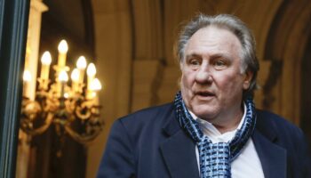 Sexuelle Gewalt: Gérard Depardieu wegen Übergriffsvorwürfen verhört