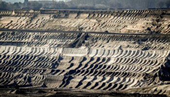 En Allemagne, on veut transformer de gigantesques mines de lignite en bases de loisirs