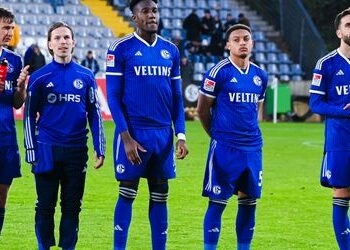2. Fußball-Bundesliga: Schalke 04 erhält Drittliga-Lizenz nur unter Auflagen