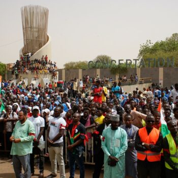 Defying Niger exit order leaves U.S. troops vulnerable, whistleblower says