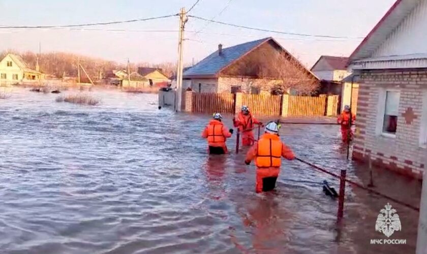 En Russie, la population critique la gestion des autorités après des inondations exceptionnelles