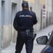 Herido grave al caer del cuarto piso en Oviedo mientras huía tras agredir a su pareja