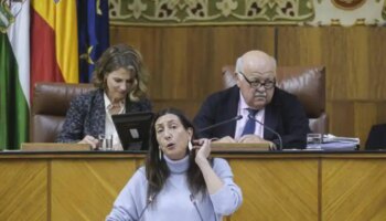 Junta de Andalucía y Gobierno se reúnen para analizar las nuevas tarjetas monedero y la financiación de dependencia