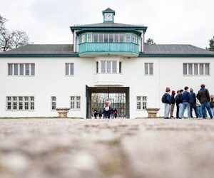 KZ-Gedenkstätte Sachsenhausen: Gästebücher voll mit Hassbotschaften
