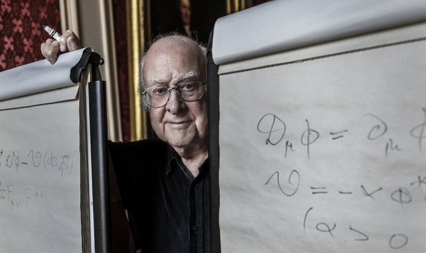 Muere a los 94 años el físico Peter Higgs, padre del bosón de Higgs