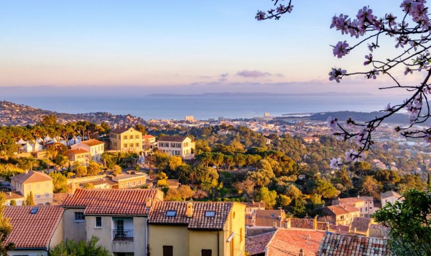 Où s’installer à la retraite sur la Côte d’Azur ? Découvrez notre palmarès exclusif
