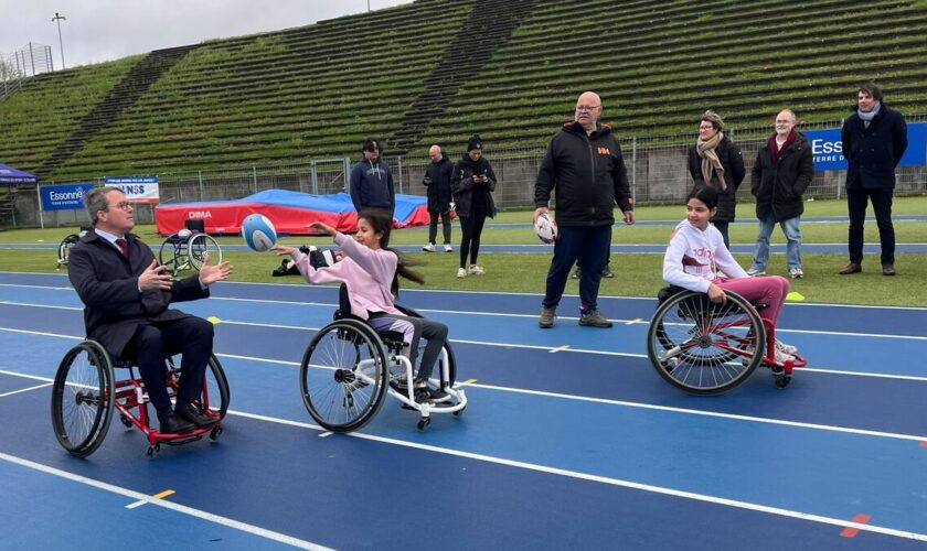 Paralympiades de l’Essonne : à Bondoufle, 2 000 jeunes ont découvert le handisport sans « barrière », ni « moquerie »