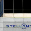 Poissy : 2 500 salariés de Stellantis au chômage technique