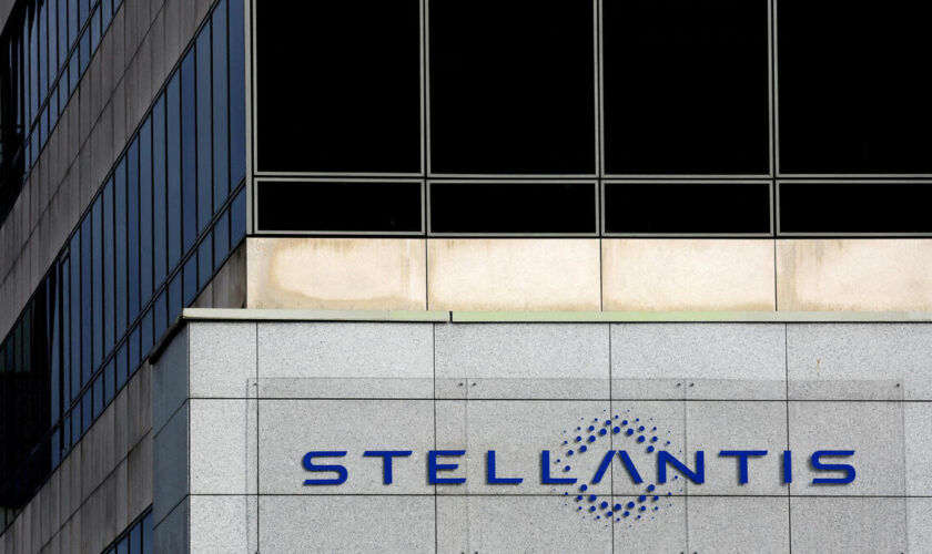 Poissy : 2 500 salariés de Stellantis au chômage technique