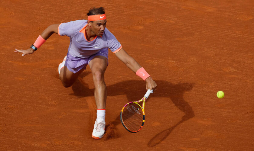 Tournoi de Barcelone : Nadal éteint par De Minaur à six semaines de Roland-Garros