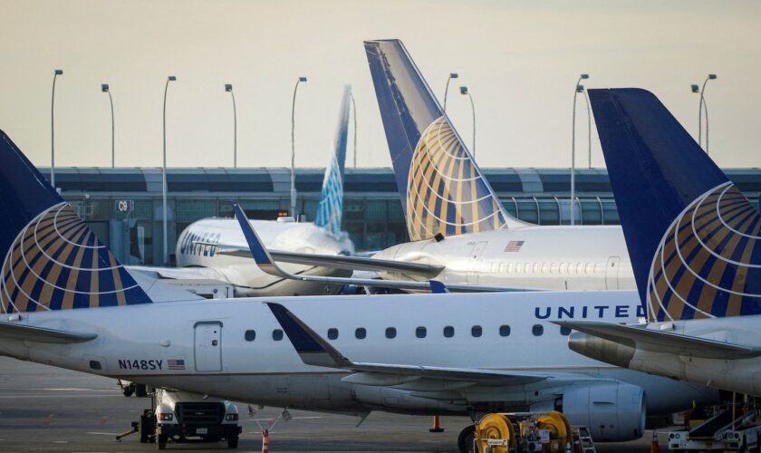 United Airlines says Boeing 737 Max blowout, grounding cost it $200M