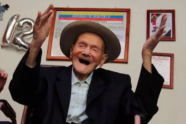 World's oldest man who has 12 great-great-grandchildren dies two months before landmark birthday