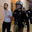 „Wir räumen das Gebäude“ – Polizisten stürmen die Columbia-University