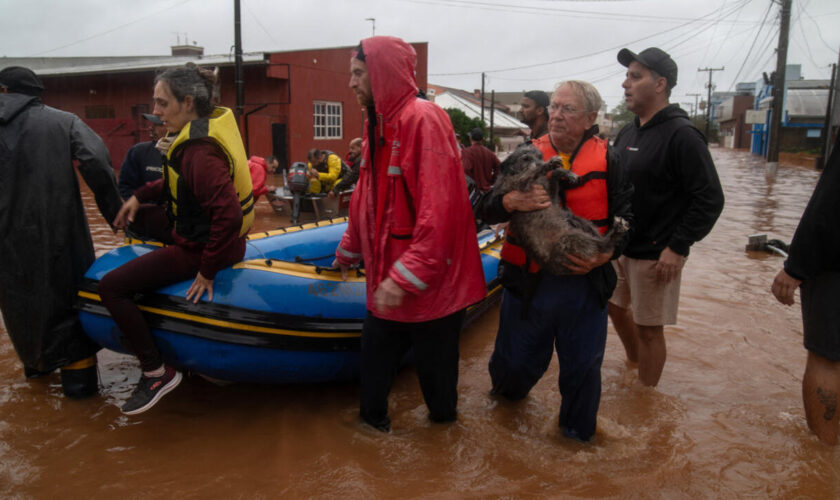 Des dizaines de morts et disparus après des pluies torrentielles au Brésil