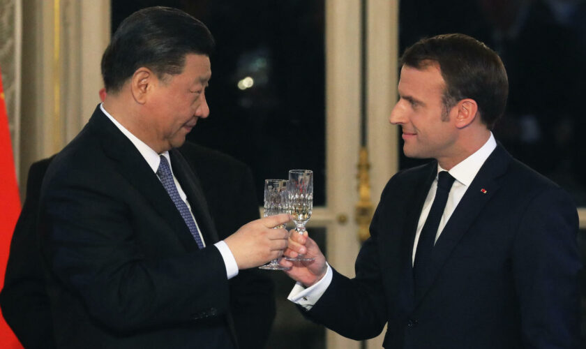 Xi Jinping rencontre Emmanuel Macron en France : le programme et les enjeux du voyage du président chinois