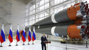 Poutine ordonne des exercices nucléaires en réponse à des « menaces » occidentales