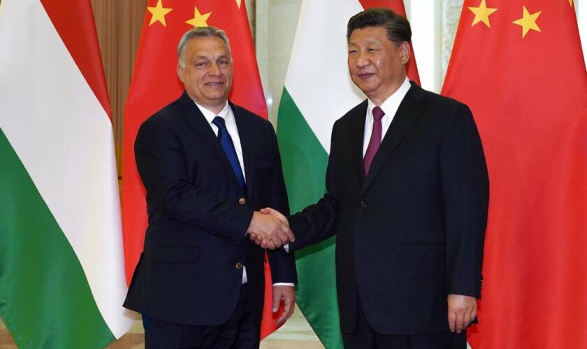 La Hongrie de Viktor Orban déroule le tapis rouge à Xi Jinping