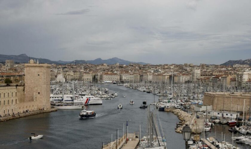 Un millier d’anti-JO manifestent à Marseille