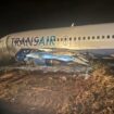 Senegal: Passagierflugzeug kommt beim Start in Dakar von der Landebahn ab