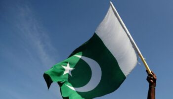 Pakistan, US discuss how to tackle the regional security threat posed by IS group and local Taliban