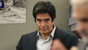 US-Zauberkünstler: 16 Frauen werfen David Copperfield sexuelles Fehlverhalten vor