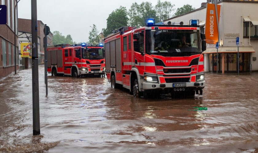Unwetter in Deutschland: Warnung vor stark steigenden Wasserständen