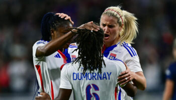Football : les Lyonnaises sacrées championnes de France pour la 17e fois en battant le PSG