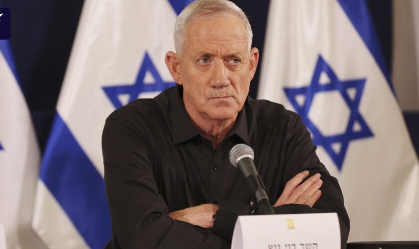Krieg in Nahost: Israelischer Minister Gantz droht mit Austritt aus Regierung