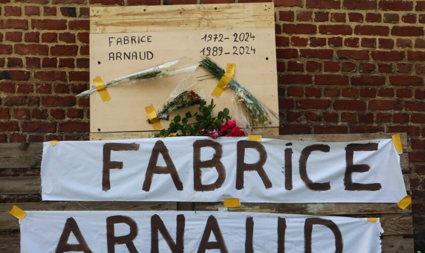 Attaque d'un fourgon dans l'Eure : un hommage national va être rendu aux deux agents tués