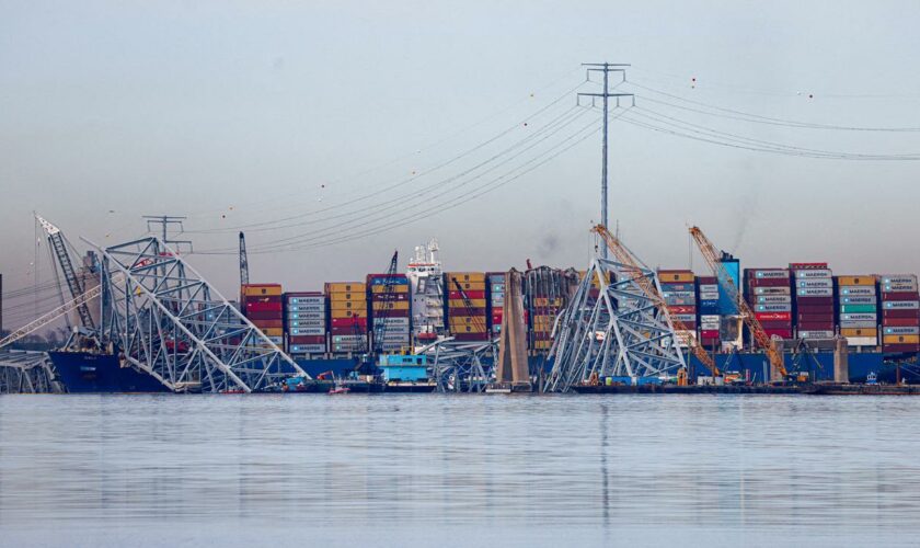 Brückeneinsturz: Containerschiff kann Unfallstelle in Baltimore verlassen