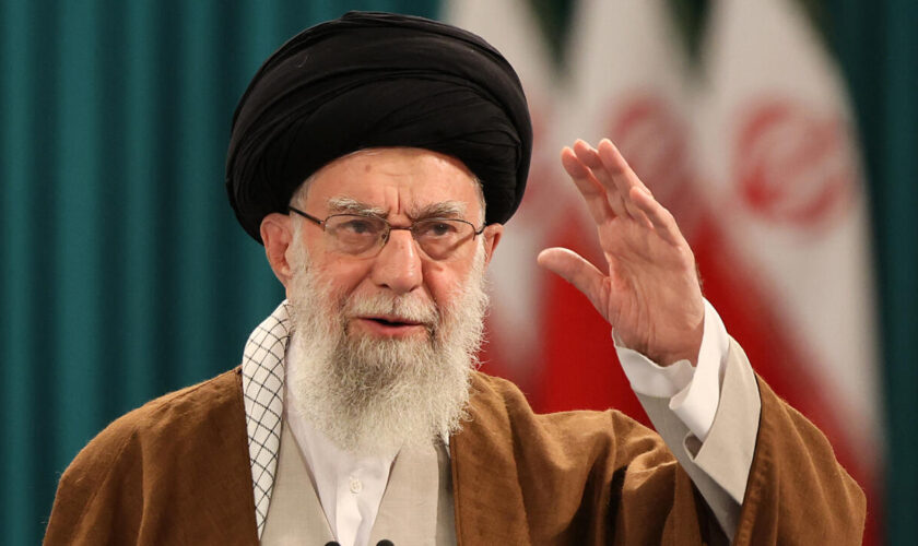 Iran : la mort de Raïssi relance la question de la succession de Khamenei