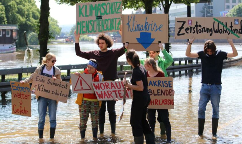 Wetterdienst prognostiziert wieder Starkregen – Klimaaktivisten protestieren im Saarland