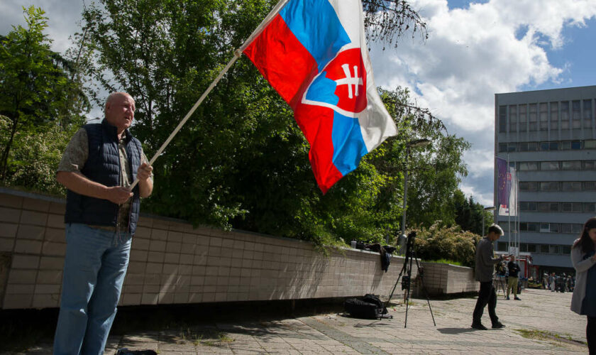 Après la tentative d’assassinat de Robert Fico, une Slovaquie plus exposée que jamais