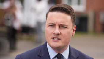 General election – live: Sunak vows to bring back national service as Streeting aims to turn around the NHS