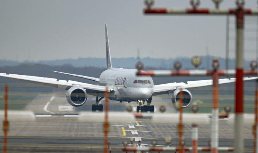 Douze personnes blessées après des turbulences dans un avion entre Doha et Dublin