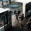 Fermeture des écoles en Nouvelle-Calédonie : «Il va falloir préparer la rentrée, discuter avec les élèves, retrouver la paix»