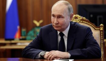Bericht aus Russland: Atomwaffen-Drohung bei Militärparade nur "politischer Bluff": Moskau-Reporter über Putins Strategie