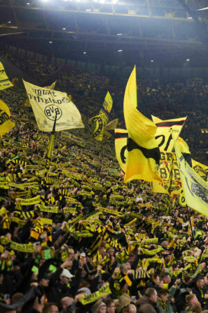 Dortmund-PSG : tout savoir sur le « Mur jaune », l’impressionnante tribune du stade du Borussia