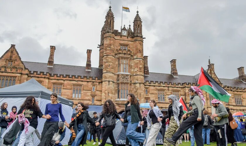 Estudiantes propalestinos acampan en campus universitarios de toda Australia