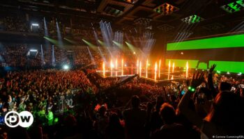 Eurovision final underway despite turmoil