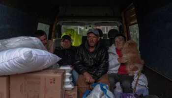 Evacúan a más de 4.000 personas de Jarkiv tras una nueva ofensiva rusa