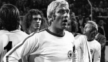 Karl-Heinz Schnellinger ist tot: Ehemaliger Fußballnationalspieler und Held des "Jahrhundertspiels" gestorben