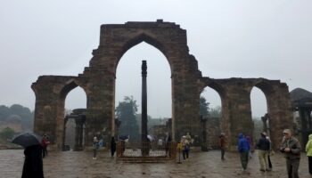 Le mystère du pilier de fer indien vieux de 1.600 ans qui n'a jamais rouillé
